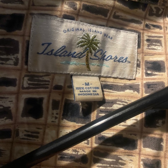 Vintage art button up - Picture 2 of 5